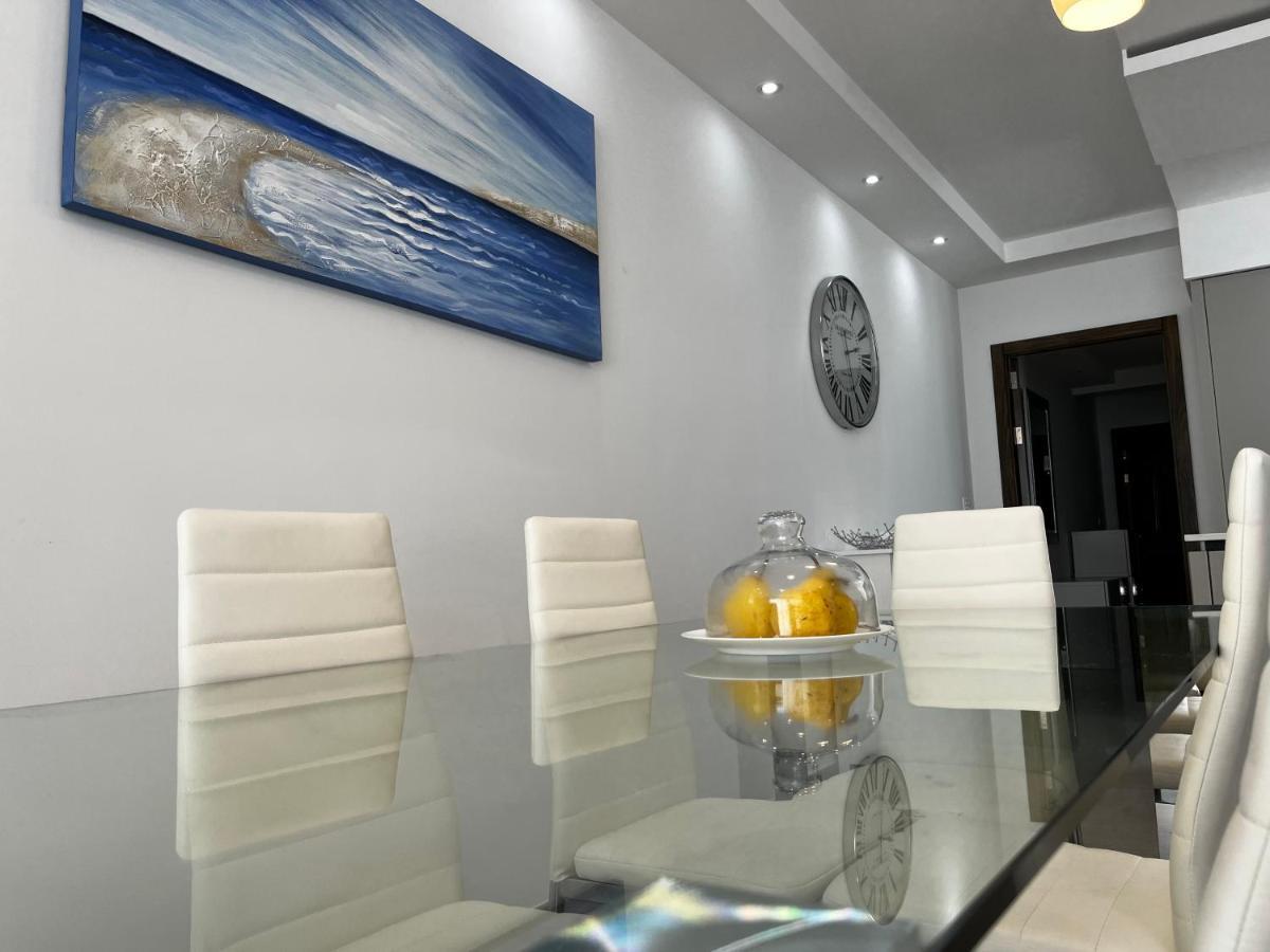 Stunning Penthouse, 2 Bedroom, Heart Of Sliema Exterior photo